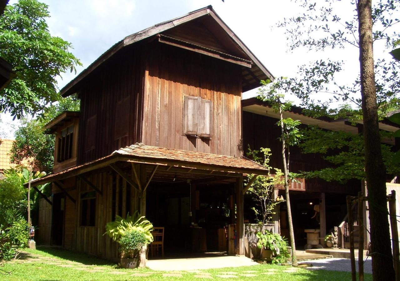 مبيت وإفطار شيانغ ماي Tanita House المظهر الخارجي الصورة